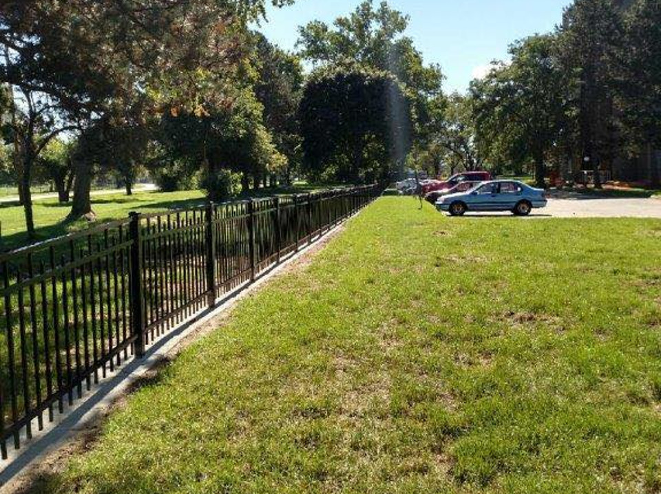 Nationwide Construction Group - Aluminum Fencing