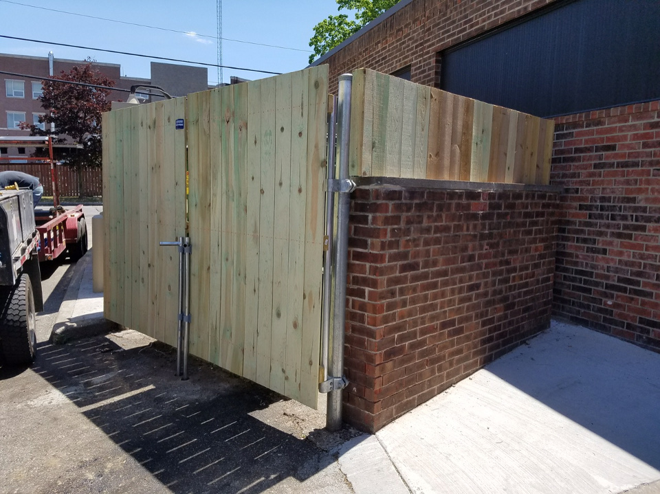 Nationwide Construction Group - Wood Fencing